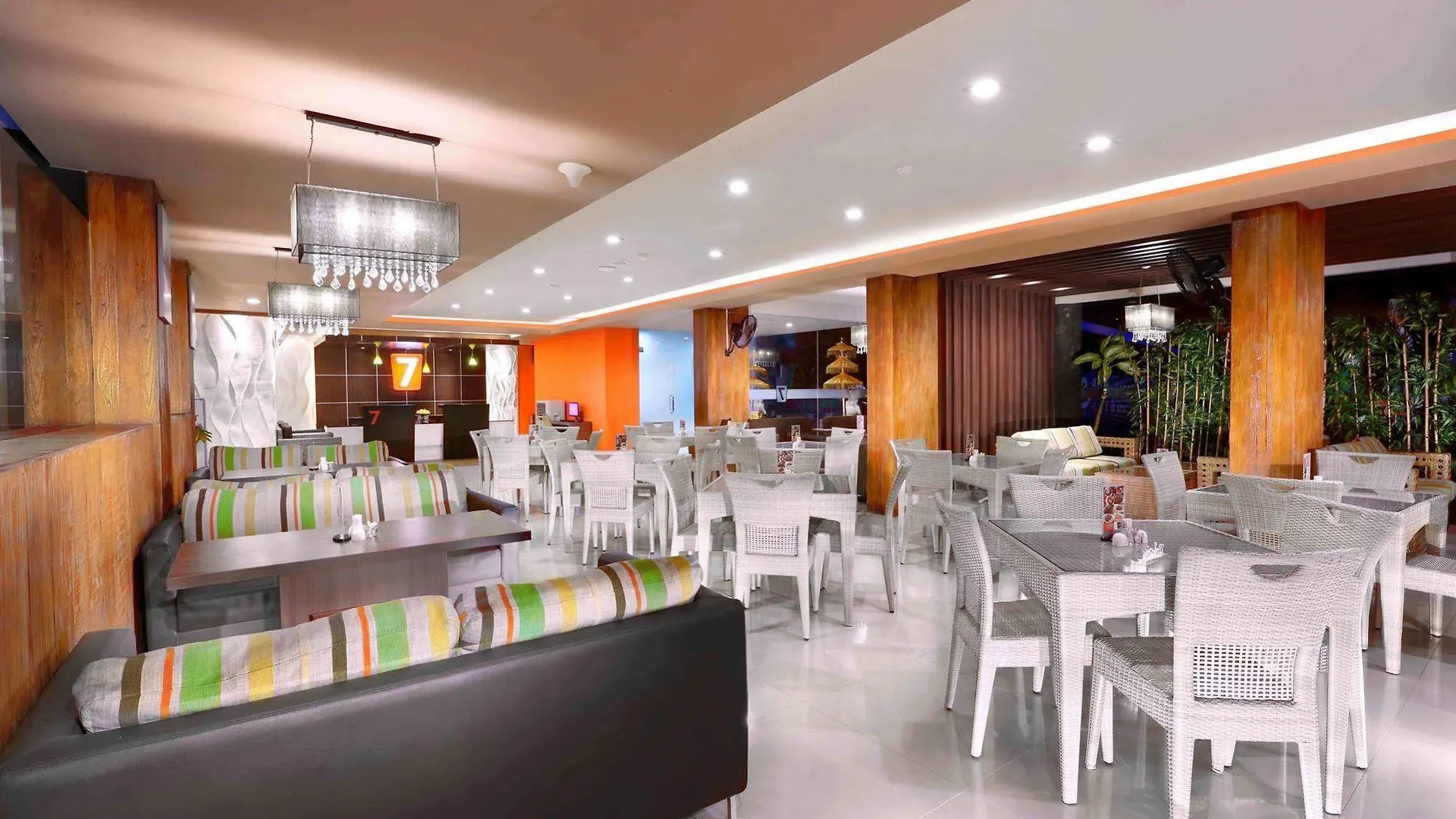 Sun Royal Hotel Kuta Kuta  3*, Kuta (Bali) Indonesia